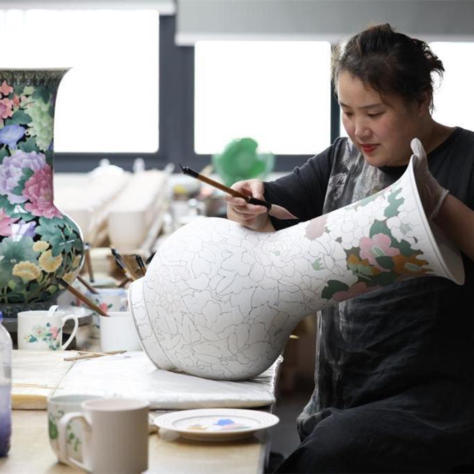 Cross-millennium ceramics trade bears witness of China-Africa trade exchange