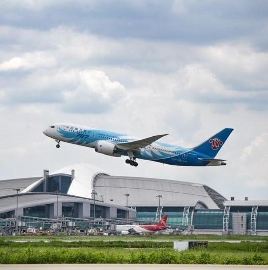 Direct passenger flight connects China's Guangzhou with Budapest