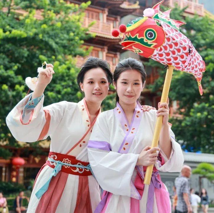 Mid-Autumn Fair featuring Guangfu culture kicks off in Guangzhou