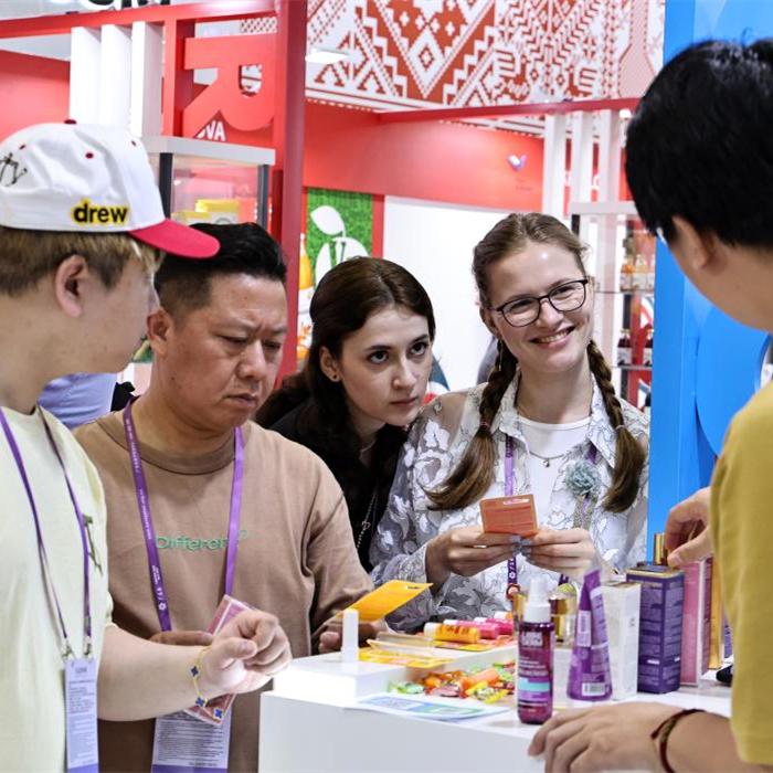 Canton Fair showcases remarkable strength of China's export-import sector