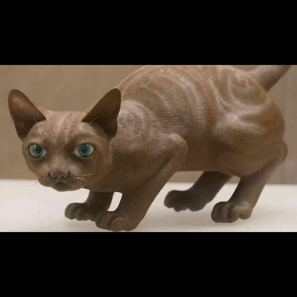 Guangdong: Golden cat, Shiwan ware